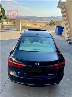 تۆیۆتا ئەڤەلۆن